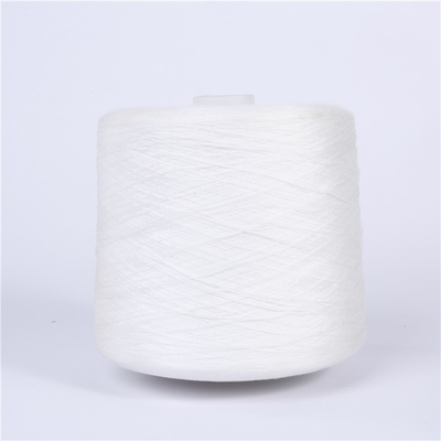 Les fils de polyesters tournés par anneau de haute résistance 50s comptent le cône de papier sans noeuds pour le tricotage