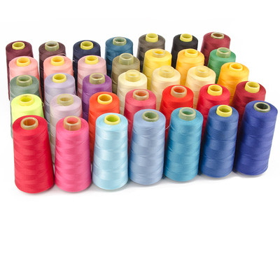 En stock fils de polyester Hilos De Coser Couleur solide teinte Sponge 100% fil de polyester 40/2 Fil de couture de polyester