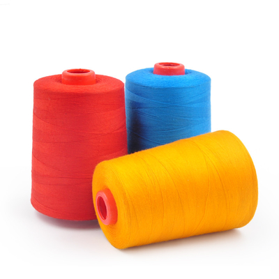 Bon équilibre Le fil de polyester au noyau étiré Les fils multicolores pour la couture