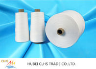 50/3 fil 100% tourné par polyester cru lumineux de Yizheng de blanc sur le cône de papier