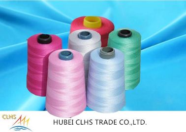 Le bon noyau de polyester de régularité a tourné le fil, fils colorés multi pour la couture