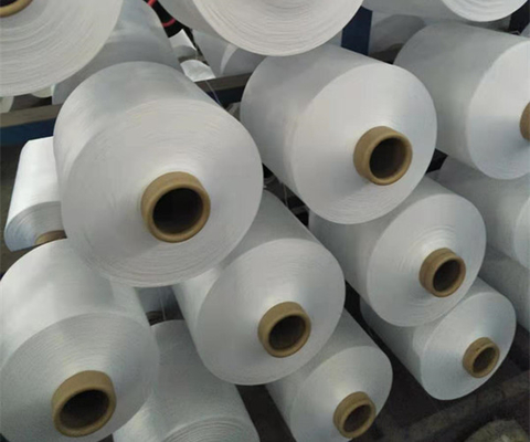 150D/48F, 300D/96F NIM Fil de polyester DTY blanc brut