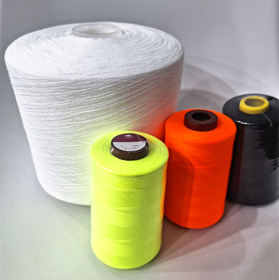 30 / 2 30 / 3 Une bonne qualité de fil de polyester 100% pour tapisserie
