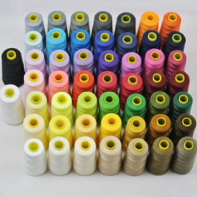 40/2 Couleurs Fil de couture en polyester 100% avec motif teint