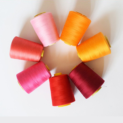 Les fils à coudre 40/2 Fil de polyester