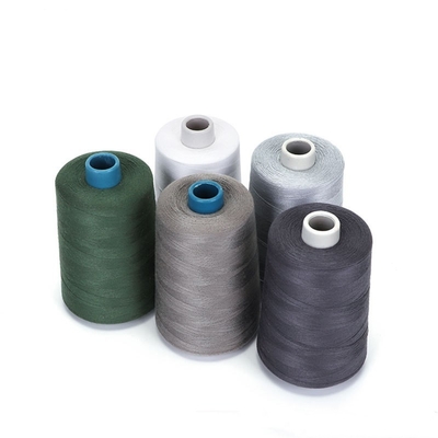 Fabrique en gros 5000 Yards Fil de couture en polyester noir Fil pour la couture