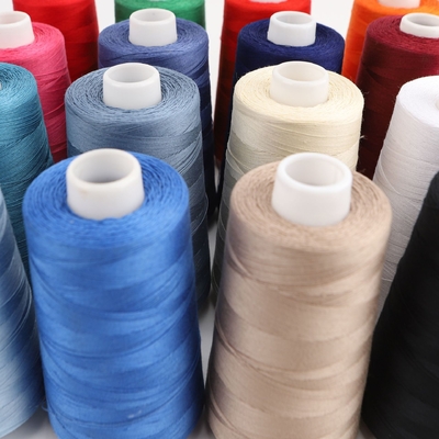 Chine Fabricant Vente Fil de couture Fil pour couture Prix bon marché Fil de polyester