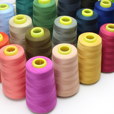 2500 Yards Fil à coudre Polyester Fil à coudre Taille personnalisée Prix de gros Fil à coudre Polyester