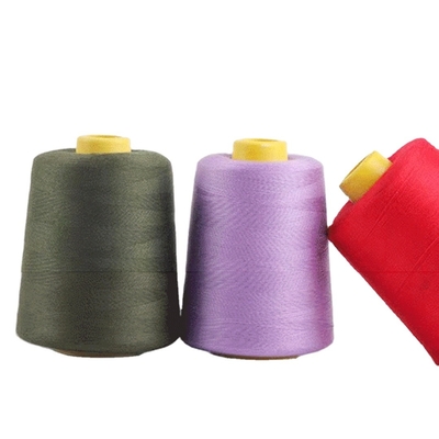 Couleur Fil de couture de haute qualité 402 Fil de polyester pour tissu Fil pour couture