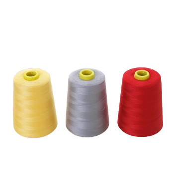 Fil de couture 40/2 5000yds usine en gros 100% polyester teinté en spons matière première pour la couture de vêtements