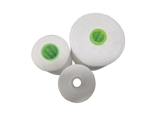 Fils de polyester sponsés 202 203 402 403 destinés au tricotage de fils de couture de polyester