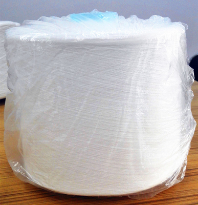 Les fils de polyester semi-solitaire à l'anneau 42/2 avec tube de teinture 5509220000