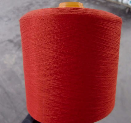 Couleurs de polyester teinté