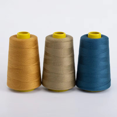 Fabrication en gros de fils de polyester à 100% en fils de polyester de fibres staple