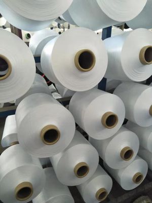 Polyesters de 150D/48F DTY fil NIM alourdissent semi l'aspiration 100% de polyester donnant au fil une consistance rugueuse