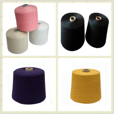 Couleurs 100% polyester teinté fil de spatule 20/2, 30/2, 40/2 pour le tricot